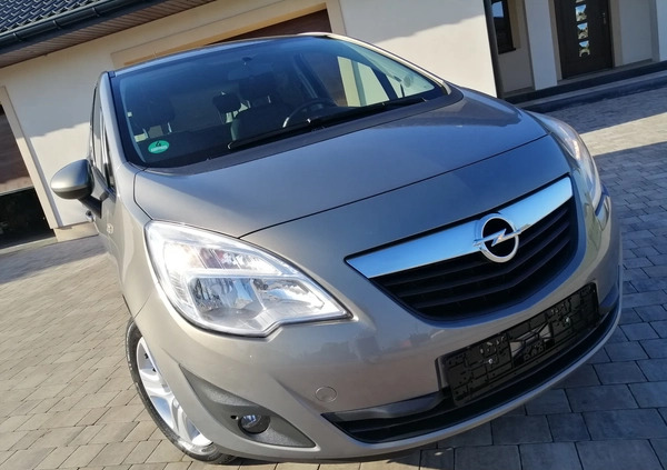 Opel Meriva cena 24900 przebieg: 166000, rok produkcji 2011 z Łask małe 781
